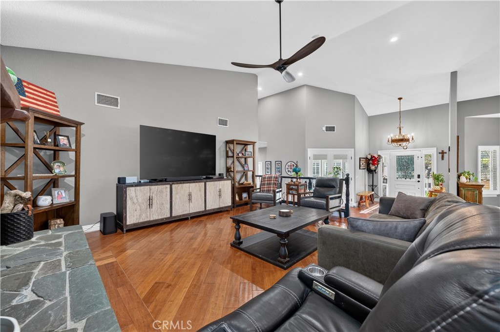 26955 Corte Cristal Property Photo 19