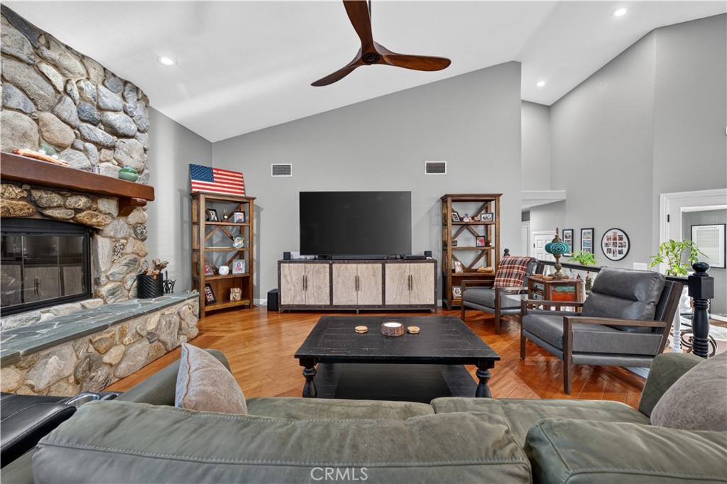 26955 Corte Cristal Property Photo 21
