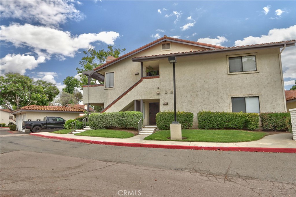 926 Lupine Hills Drive 15 Property Photo 1