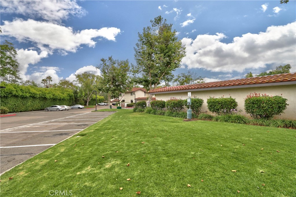926 Lupine Hills Drive 15 Property Photo 35