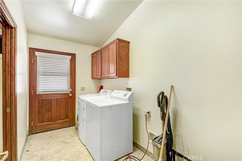 16789 Valley Hi Property Photo 19