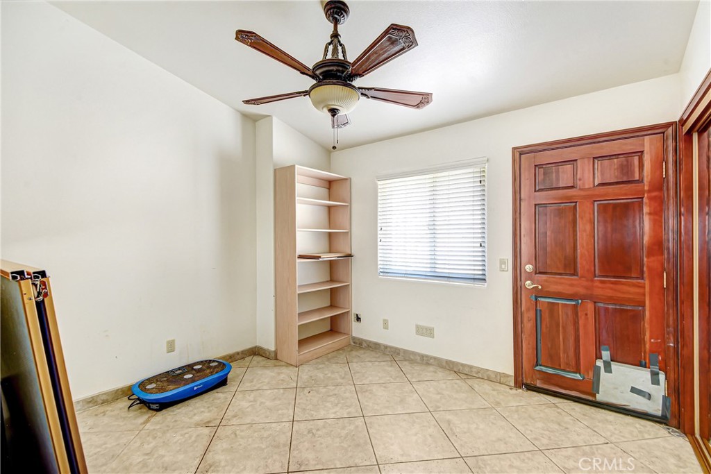 16789 Valley Hi Property Photo 22