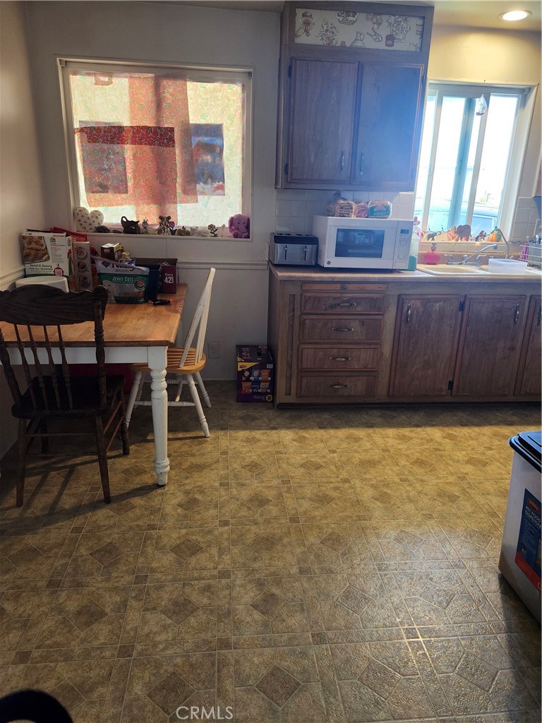 43579 Walden Way Property Photo 3