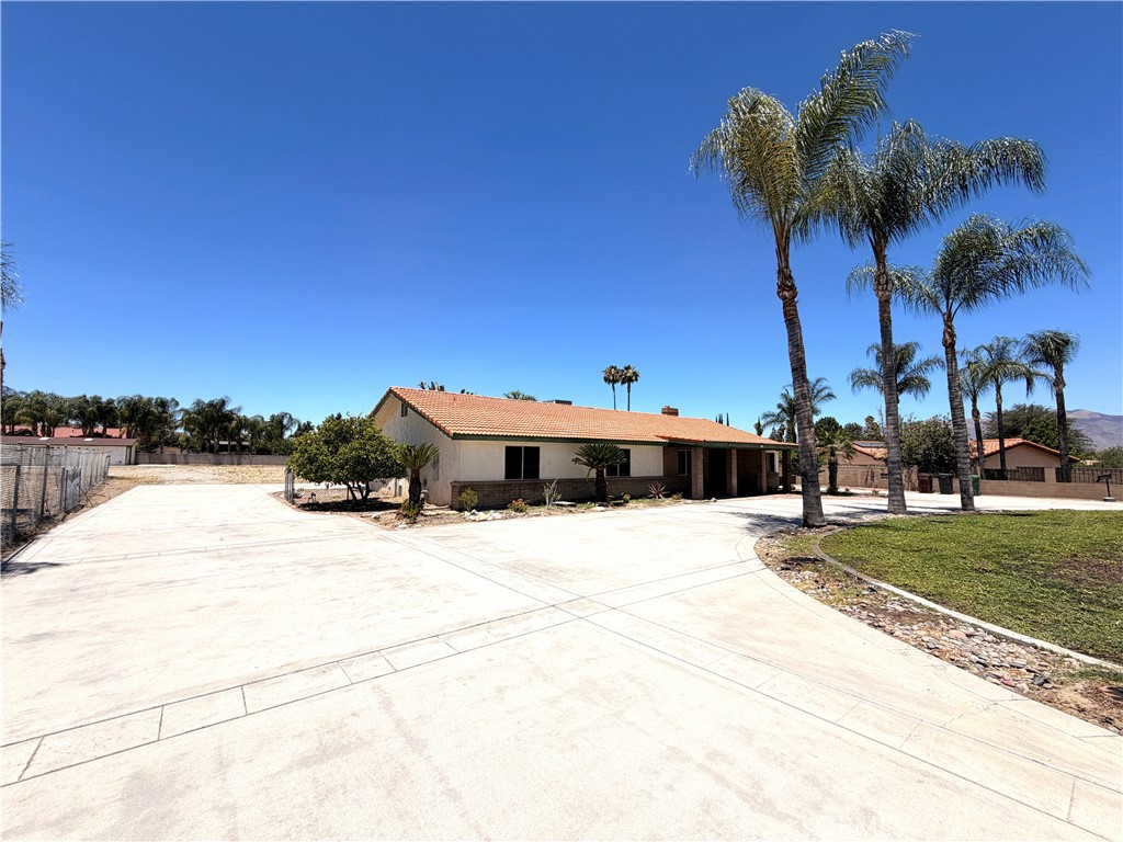 26145 Soboba Property Photo 2