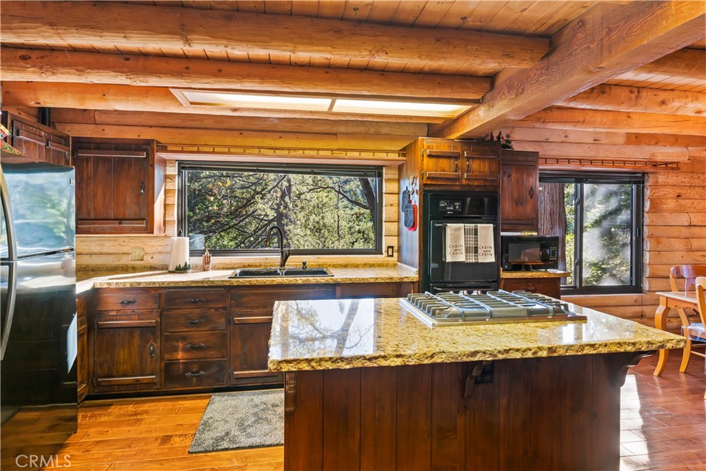 26638 Lake Forest Property Photo 15