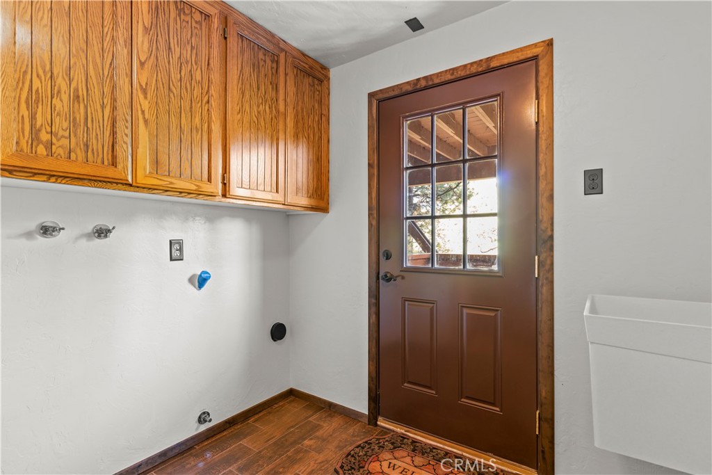 26638 Lake Forest Property Photo 17