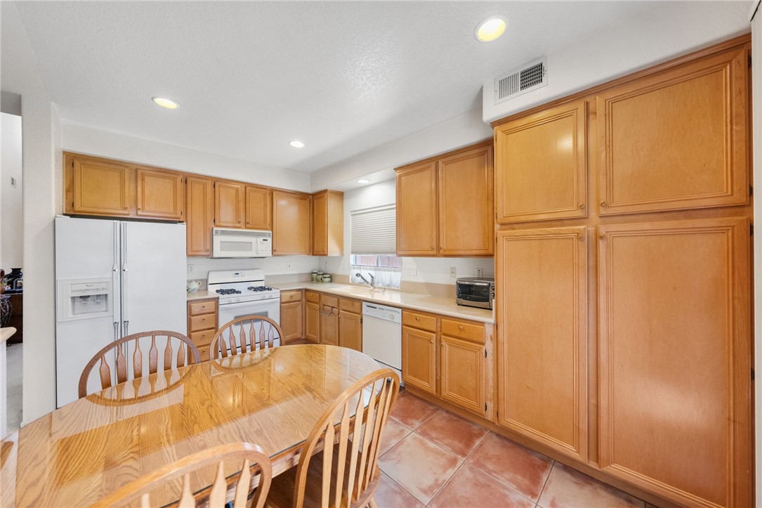 31049 Bunker Drive Property Photo 19