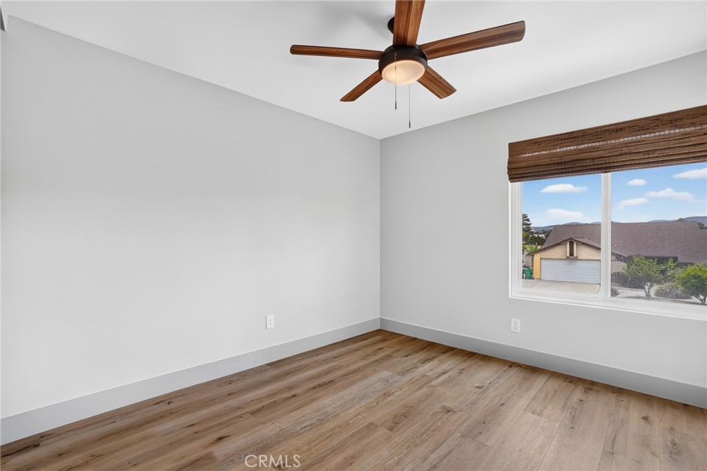 1455 Darwin Property Photo 24