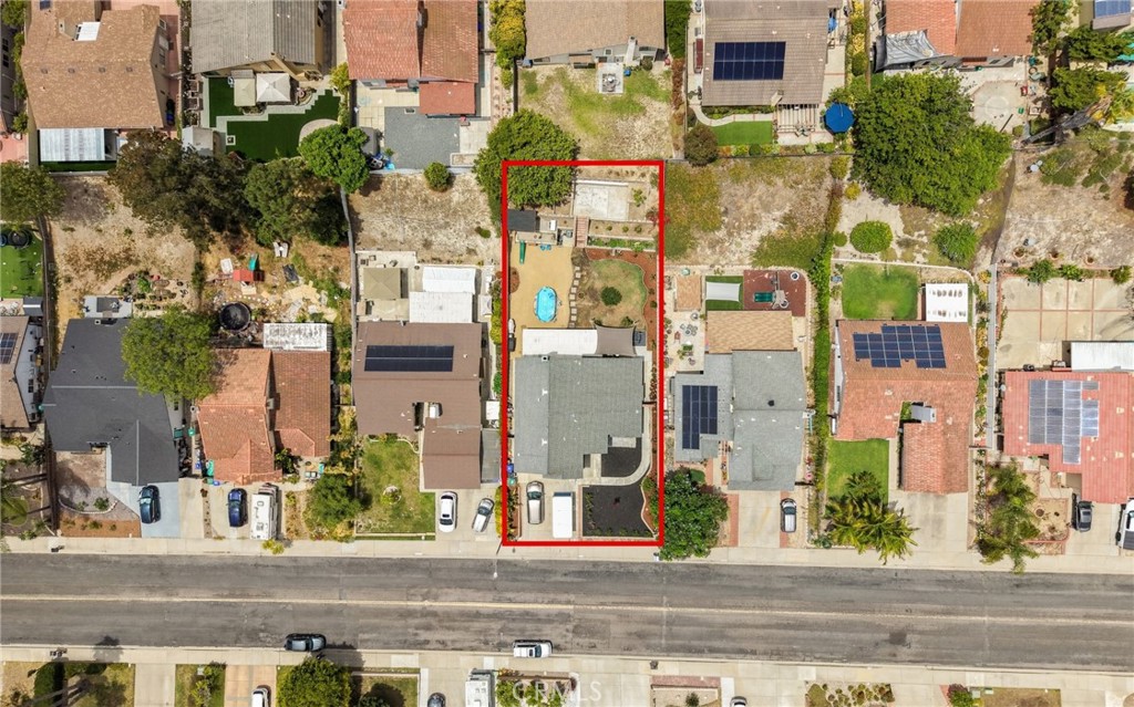 1455 Darwin Property Photo 28