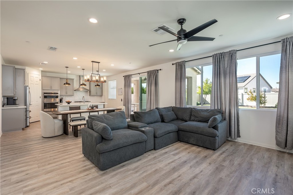 39297 Kindler Property Photo 8