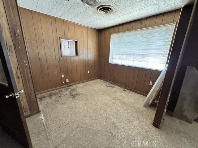 601 S Lovekin Boulevard Property Photo 8