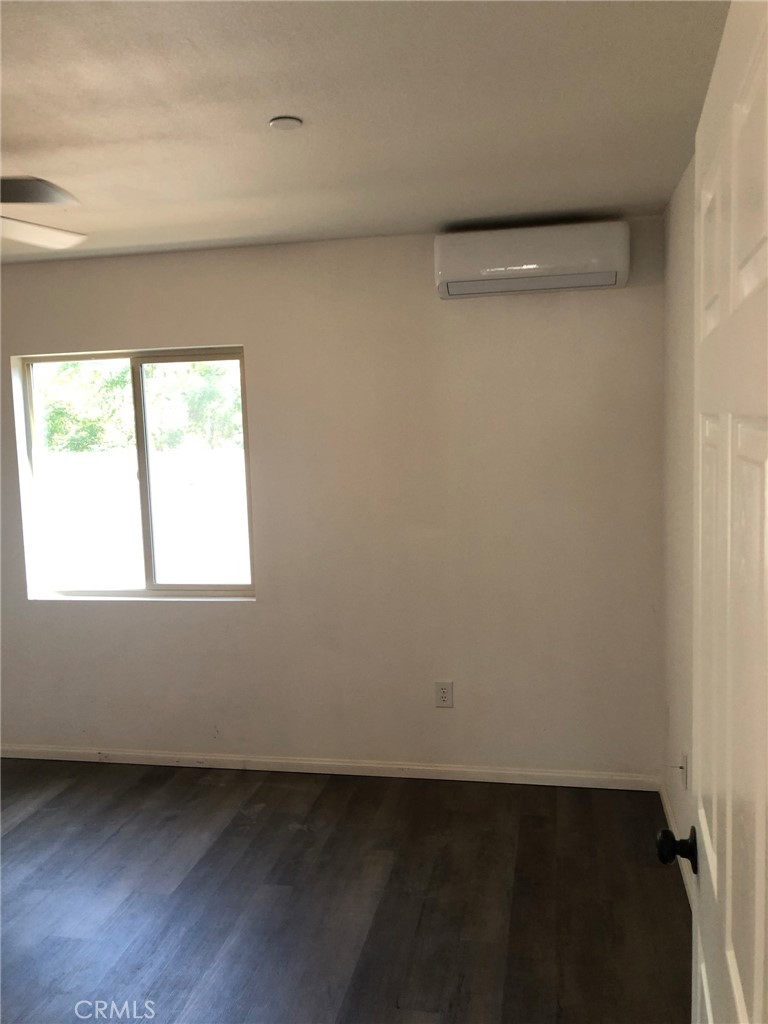415 N Main Street Property Photo 18