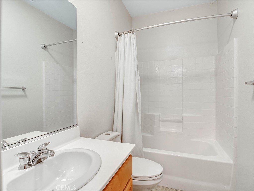 29098 Parkhill Court Property Photo 13