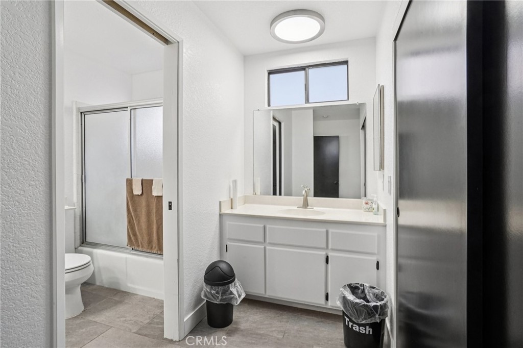 2534 Beech Tree Street Property Photo 10