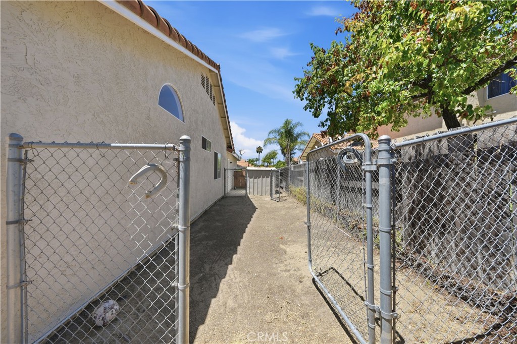 29539 Waynewood Drive Property Photo 20