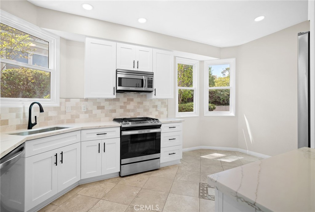 38510 Glen Abbey Lane Property Photo 14