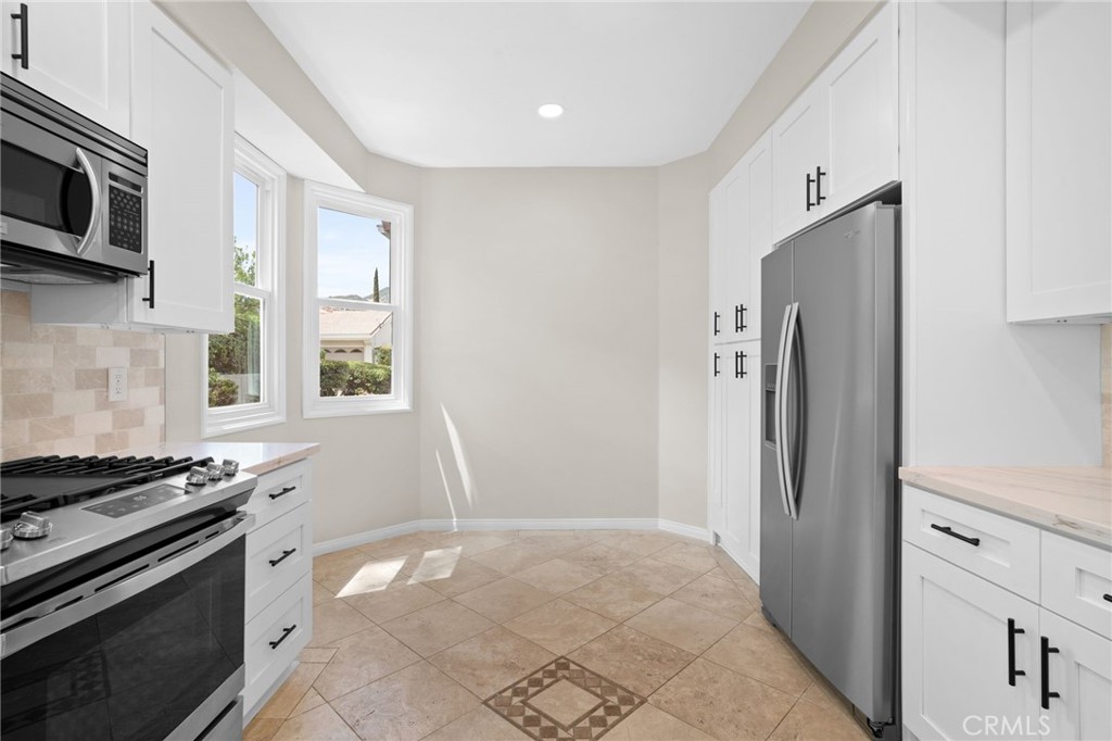 38510 Glen Abbey Lane Property Photo 16