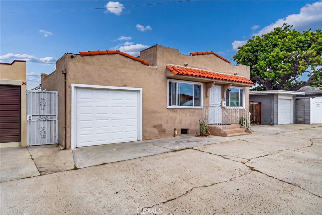 19 Balsam Property Photo 2