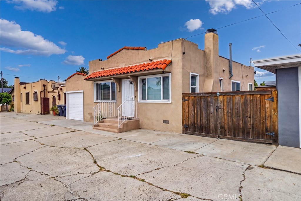 19 Balsam Property Photo 3