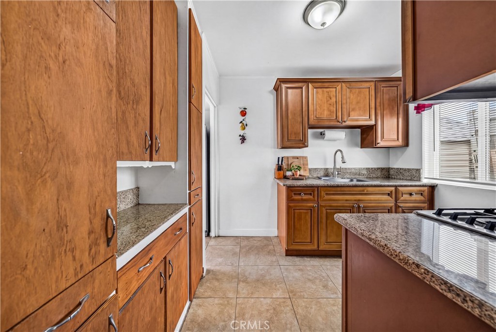 19 Balsam Property Photo 15