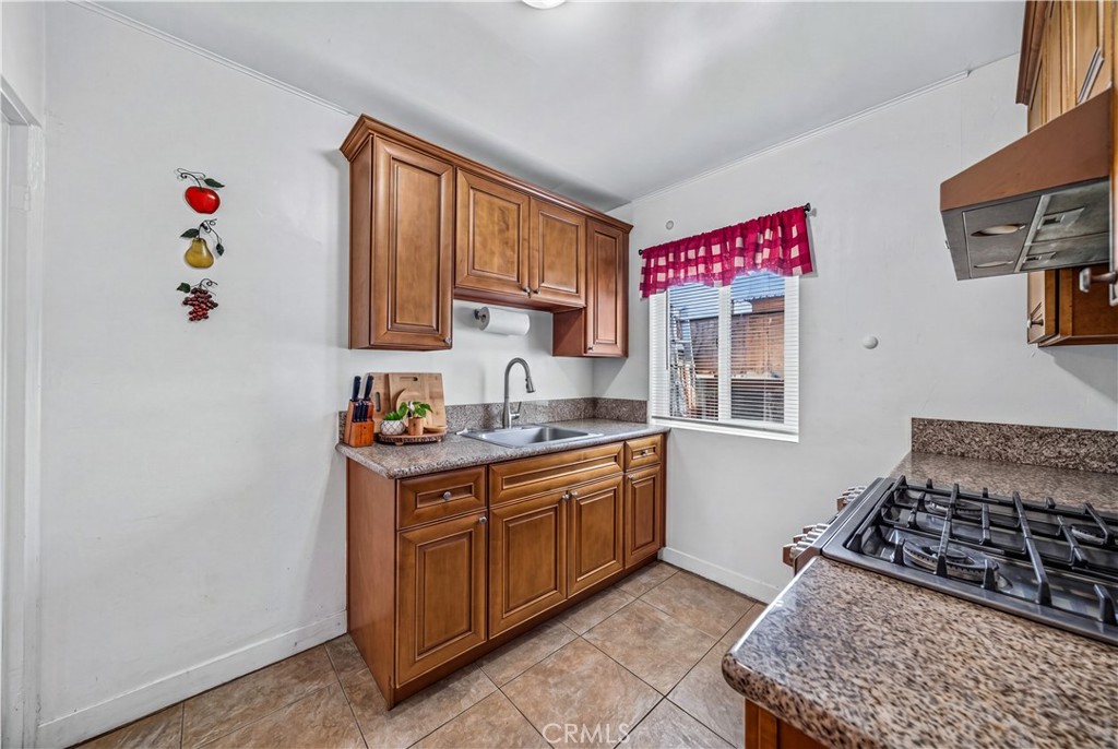19 Balsam Property Photo 16