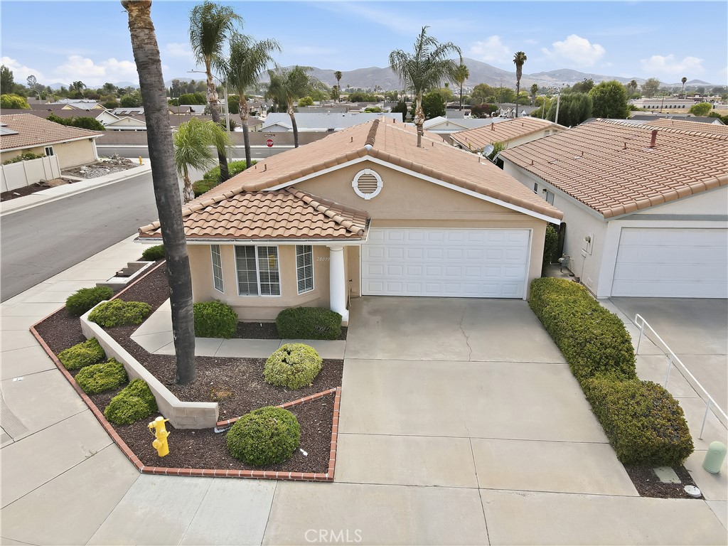 28099 Calle Casera Property Photo 2