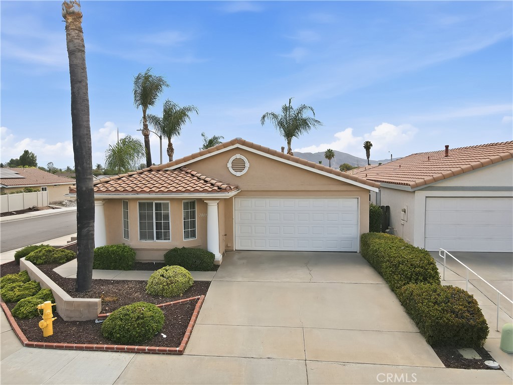 28099 Calle Casera Property Photo 4