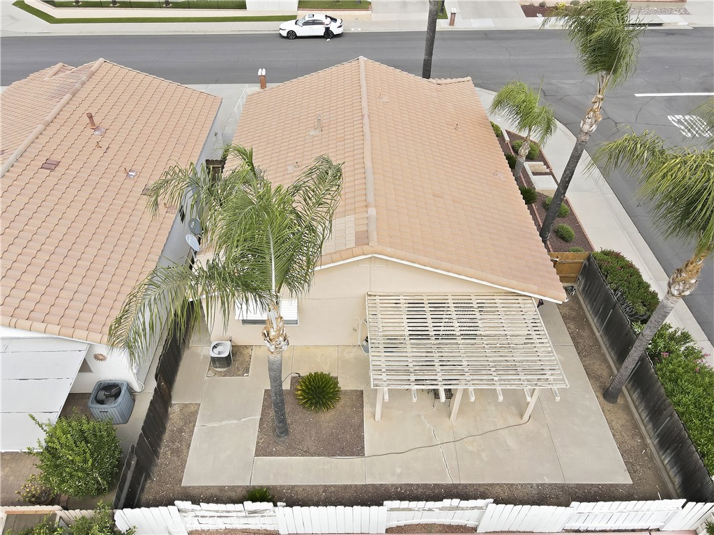 28099 Calle Casera Property Photo 19