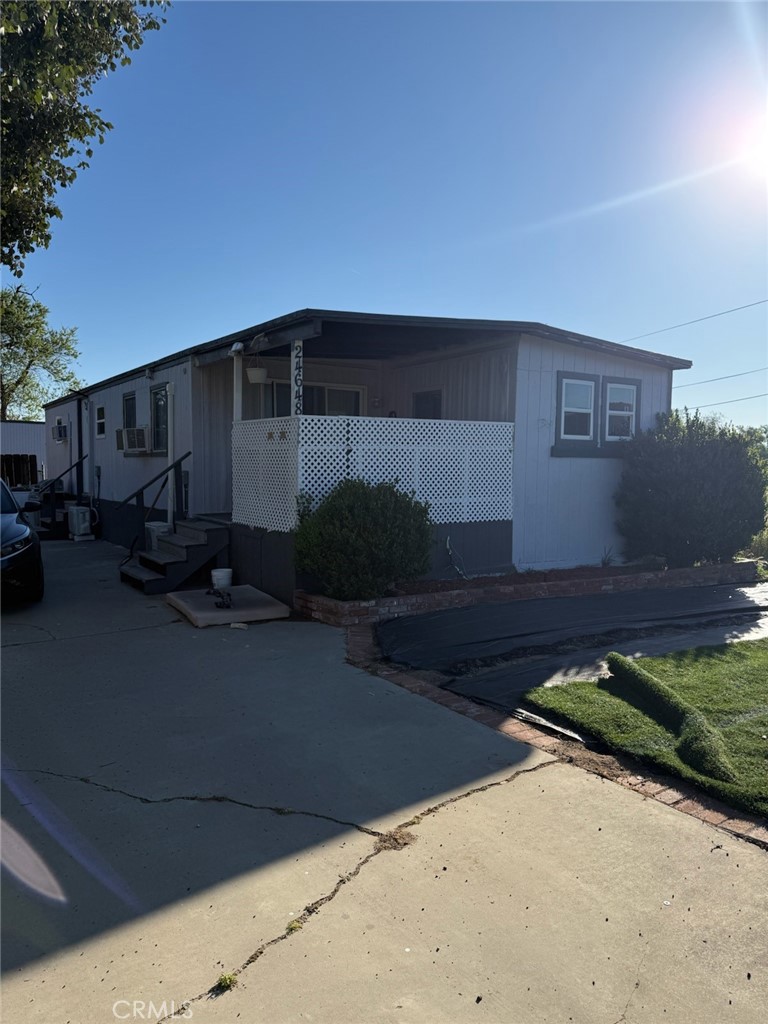 24648 Hayes Avenue Property Photo 1