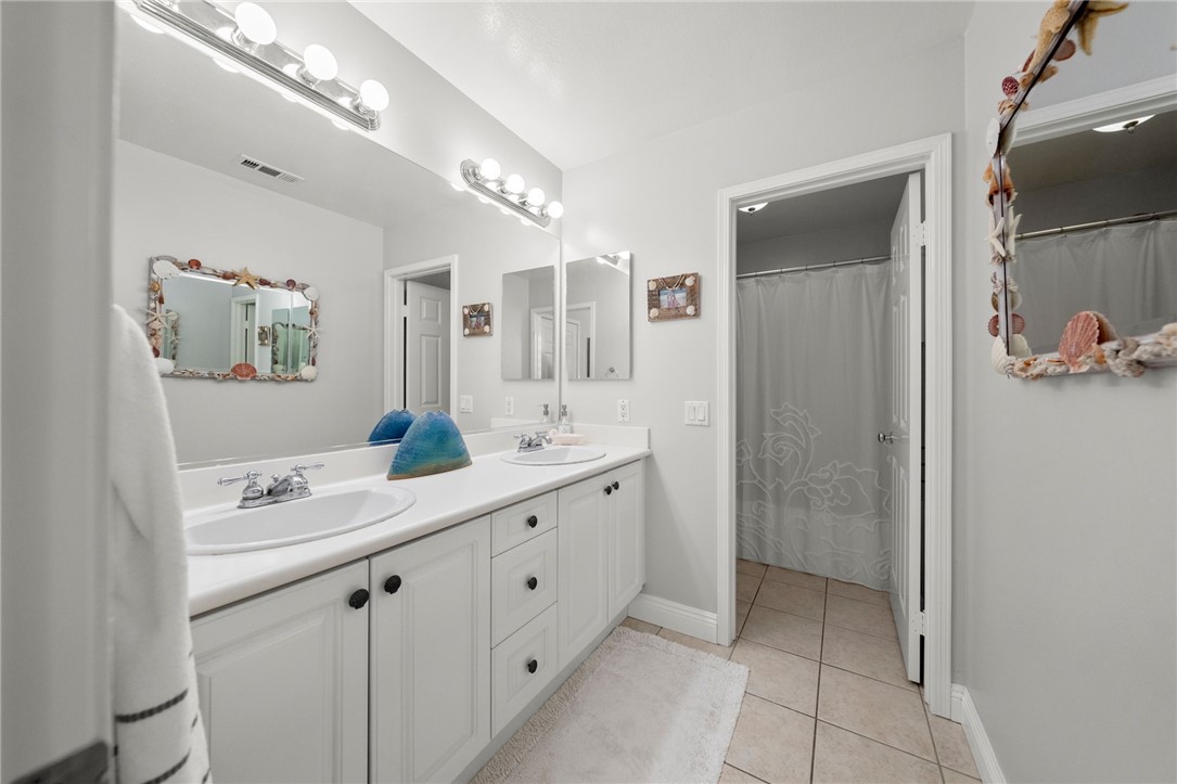 45211 Willowick Street Property Photo 45
