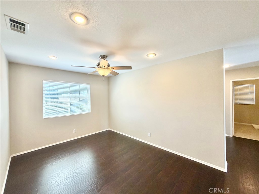 42041 Delmonte Street Property Photo 25