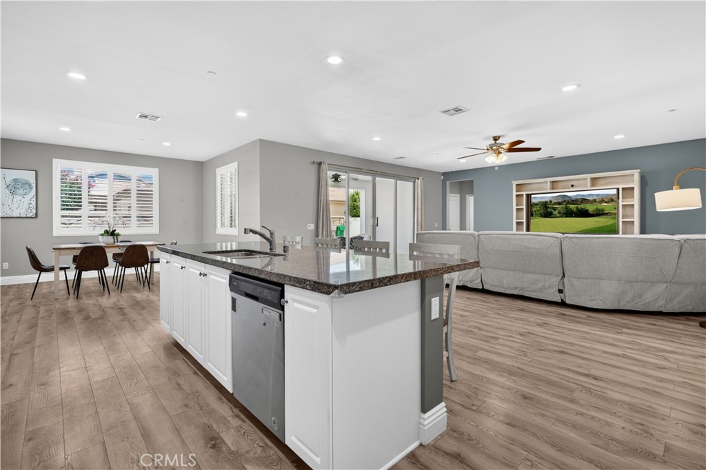 30598 Cricket Road Property Photo 6