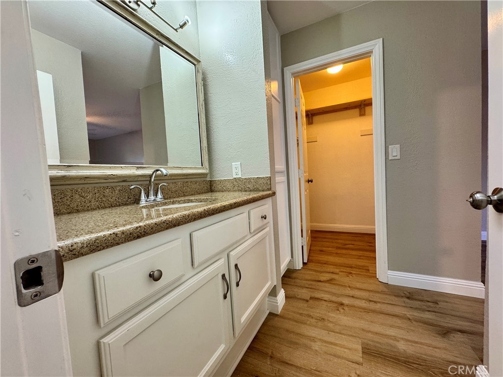 432 Edgehill 95 Property Photo 19