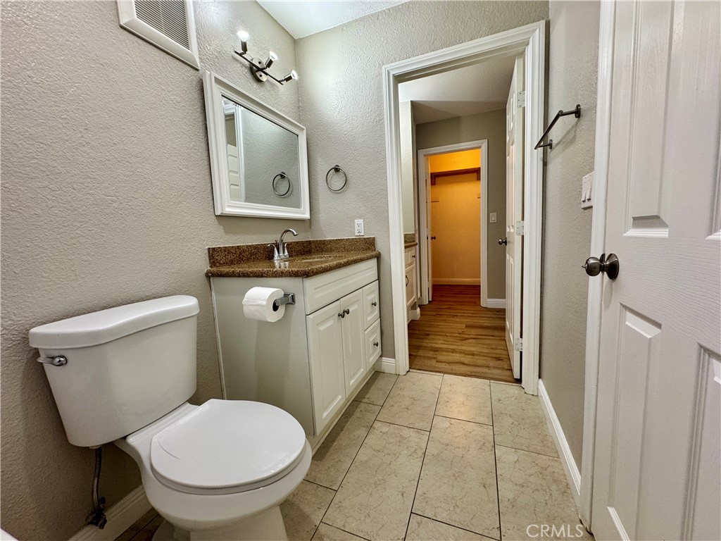 432 Edgehill 95 Property Photo 21