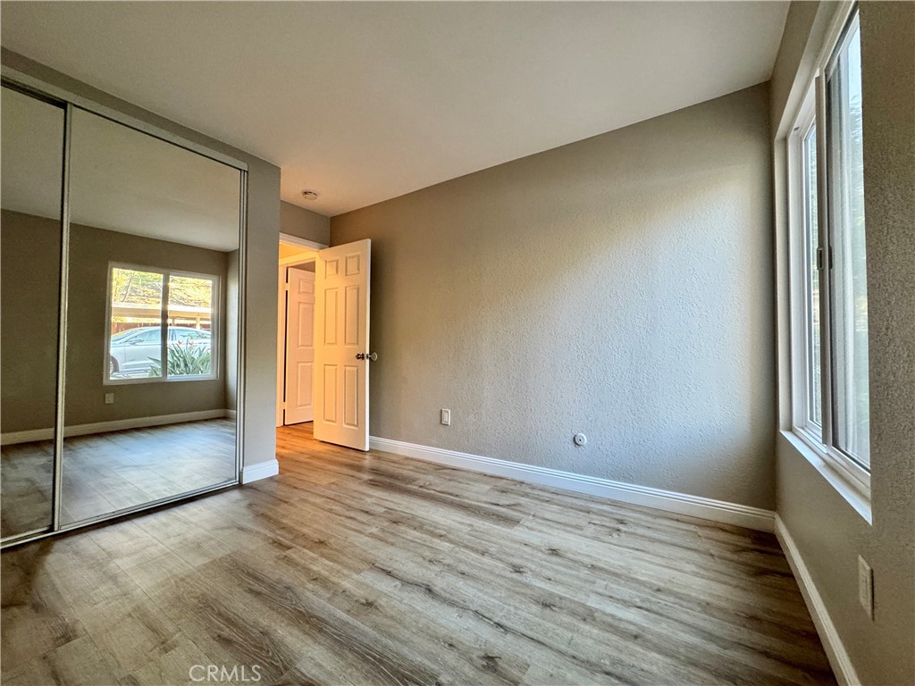 432 Edgehill 95 Property Photo 24