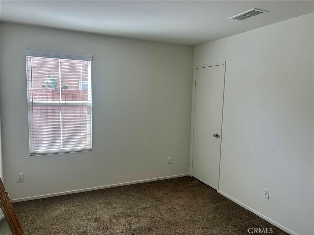 729 Bailey Lane Property Photo 6