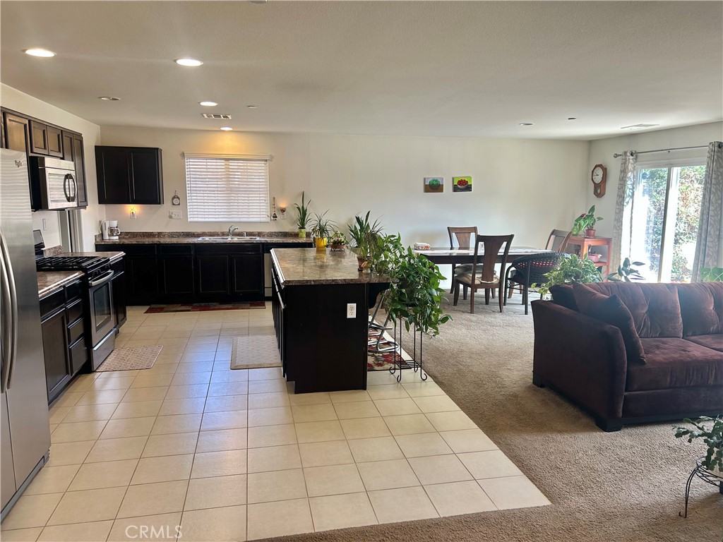 729 Bailey Lane Property Photo 10