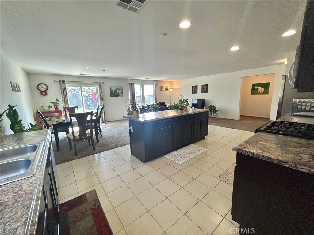 729 Bailey Lane Property Photo 14