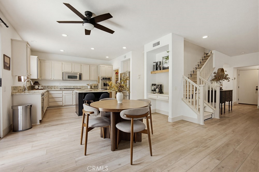 34027 Abbey Road Property Photo 13