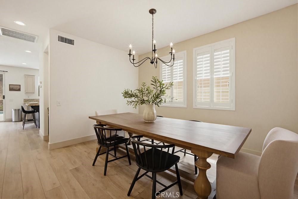 34027 Abbey Road Property Photo 18