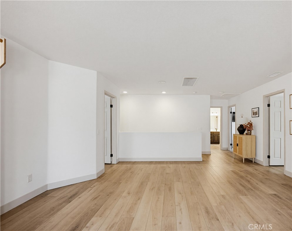 34027 Abbey Road Property Photo 27