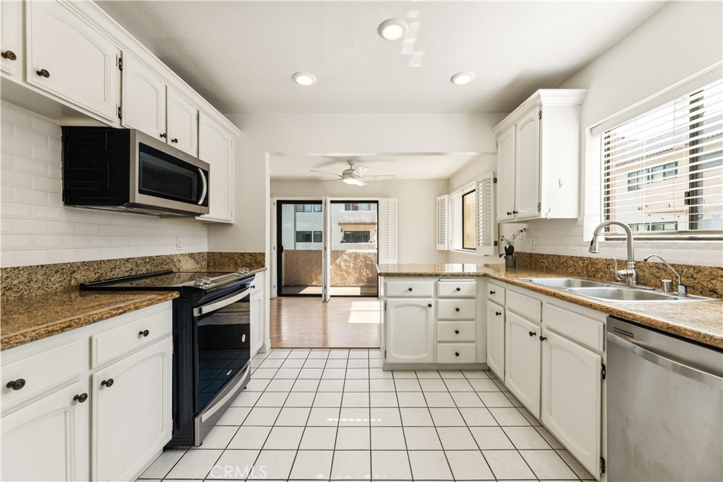 12300 Montecito Road 25 Property Photo 18