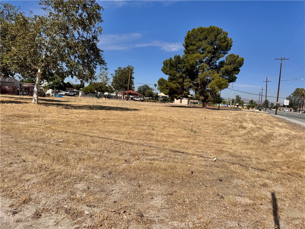 467 S Hewitt Property Photo 23