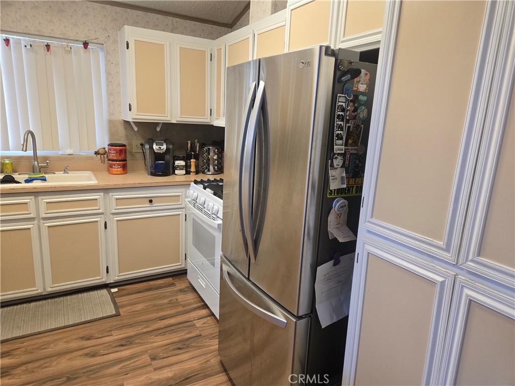 25492 Browca Property Photo 6