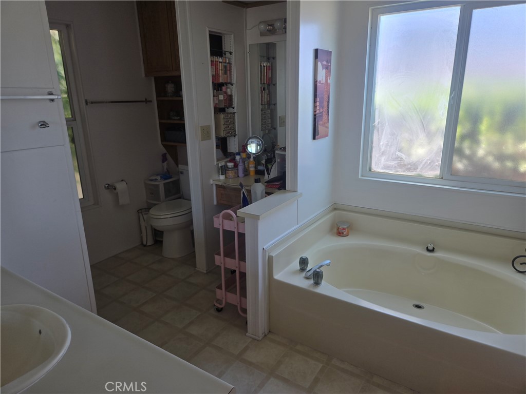 25492 Browca Property Photo 16