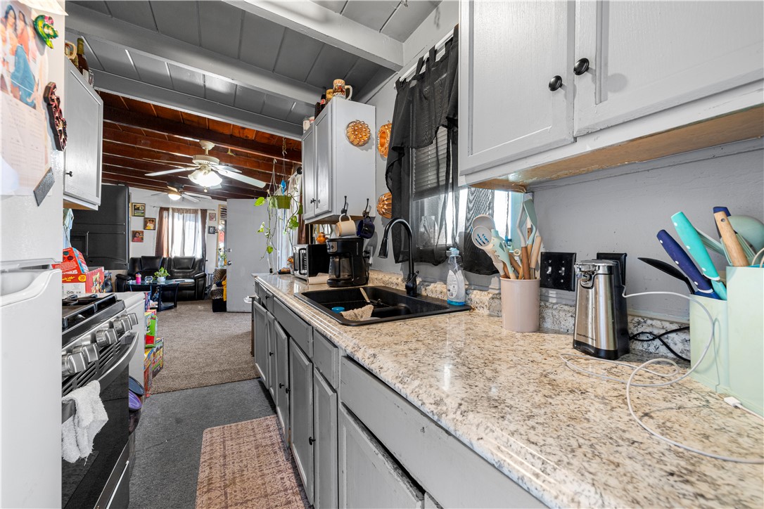 26802 Girard Street Property Photo 6