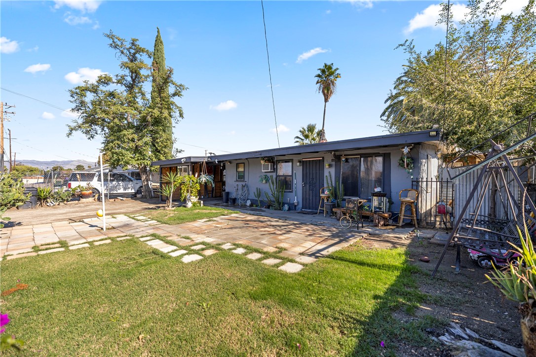 26802 Girard Street Property Photo 24