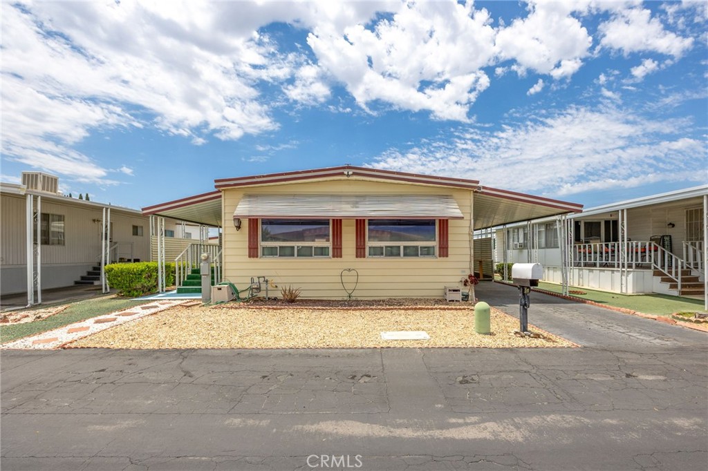 43531 E Acacia 69 Property Photo 1