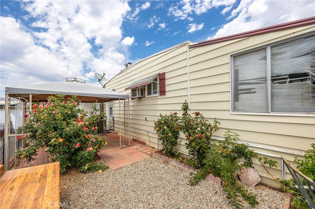 43531 E Acacia 69 Property Photo 24