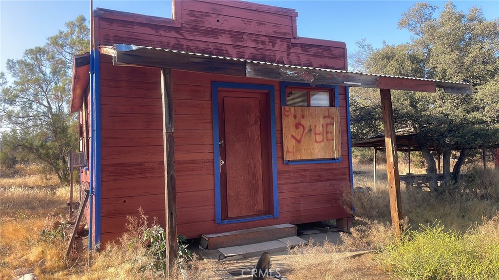 60380 Burnt Valley Property Photo 1